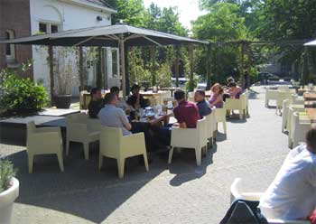 clear skies and 25°C degrees at the conference hotel