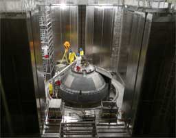 Disassembly and assembly of reactor vessel 