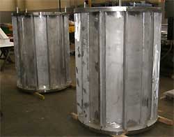 Shielded containers for activated Headstock MTR